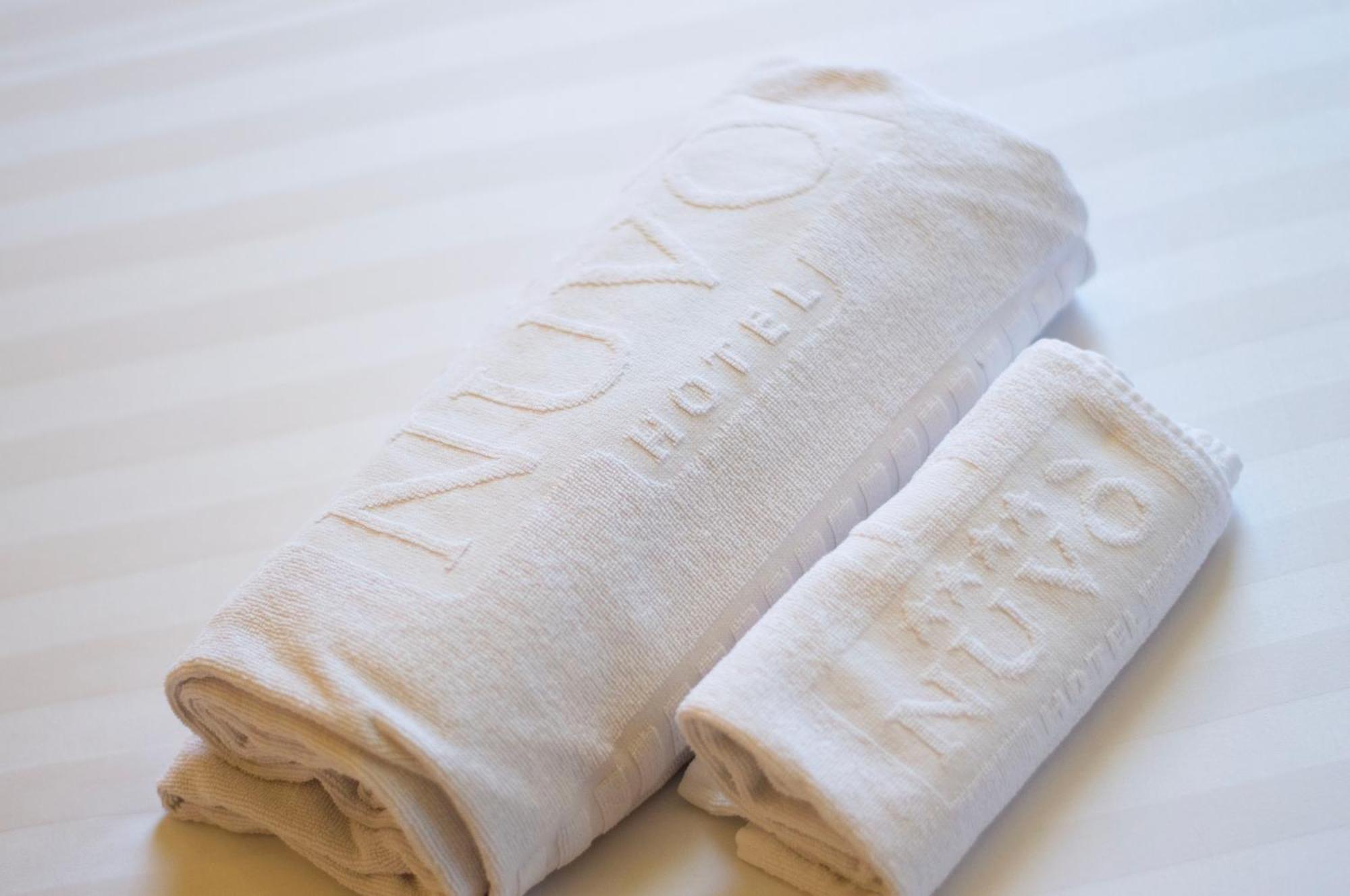 Hotel Nuvo Naples Bilik gambar